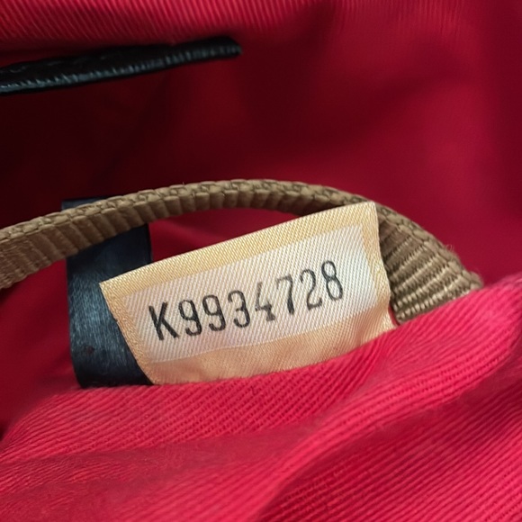 Dooney & Bourke Grey/ Black Large Shoulder Bag - Picture 11 of 16